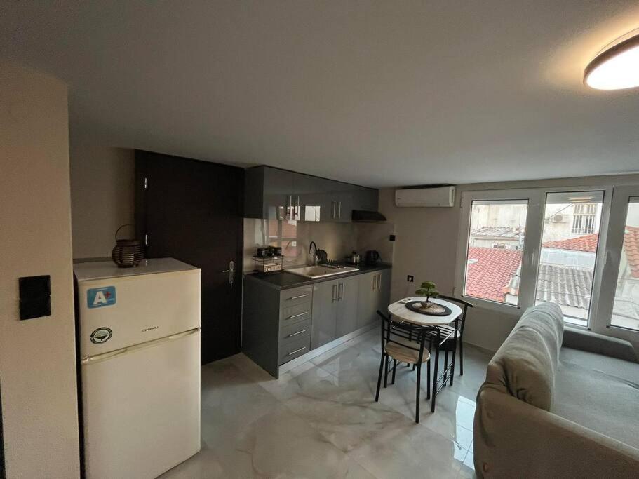 Cozy Studio In Alexandroupolis エクステリア 写真